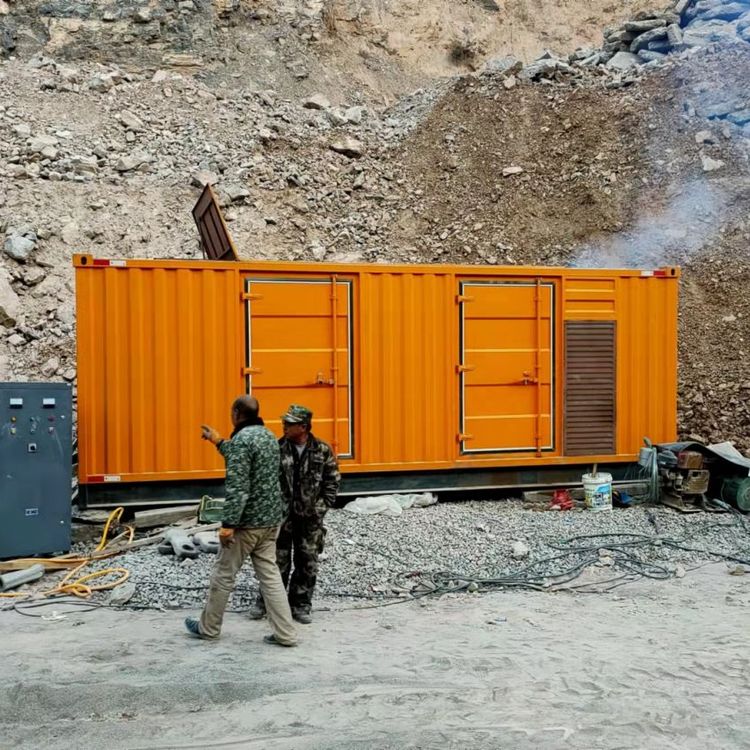 荣昌如何选择适合自己的 800KW 柴油发电机组?