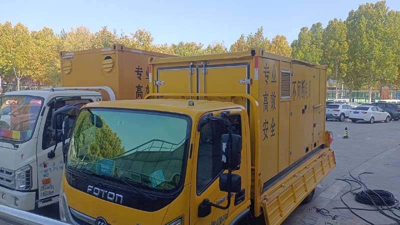 荣昌柴油发电机组和UPS电源如何配合工作?